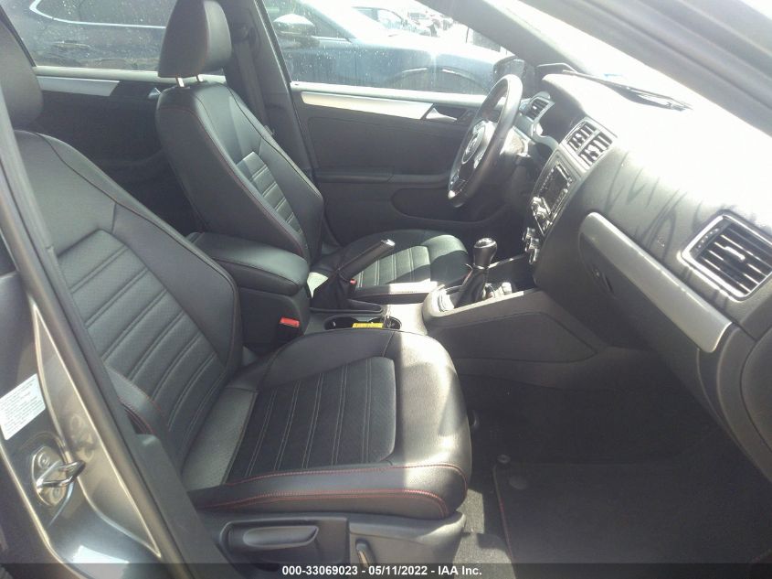 2013 VOLKSWAGEN GLI AUTOBAHN W/NAV 3VW567AJ6DM242134