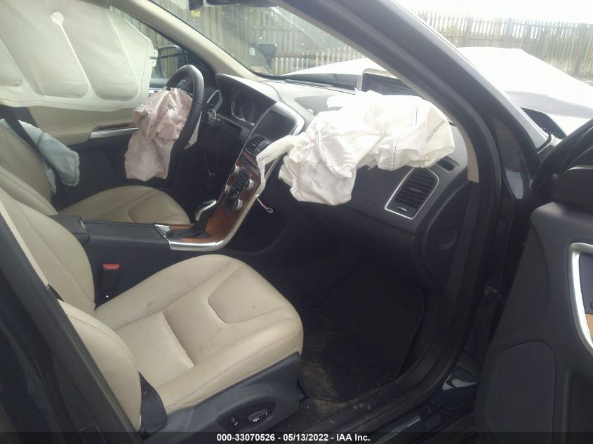 2017 VOLVO XC60 INSCRIPTION YV440MRU1H2112110