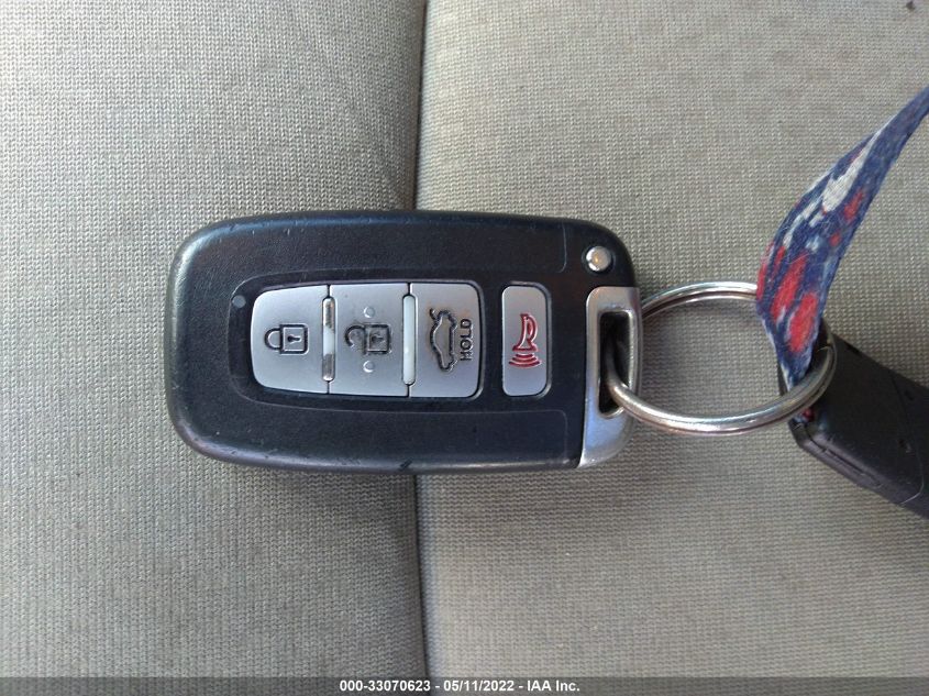 2013 KIA OPTIMA HYBRID LX KNAGM4AD9D5045083