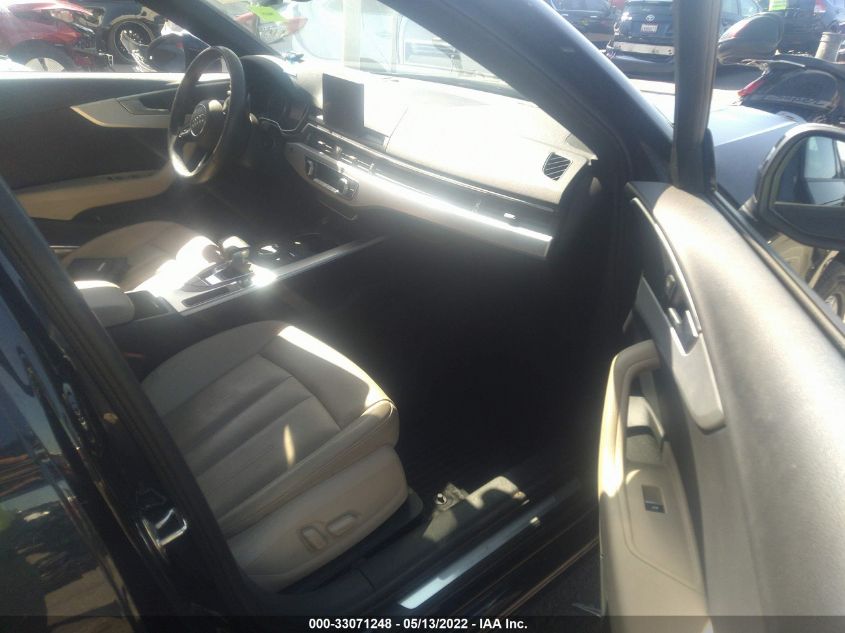 2017 AUDI A4 PREMIUM WAUGNAF49HN023191