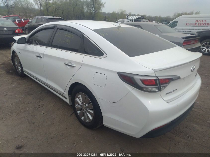 2017 HYUNDAI SONATA HYBRID SE KMHE24L32HA063373