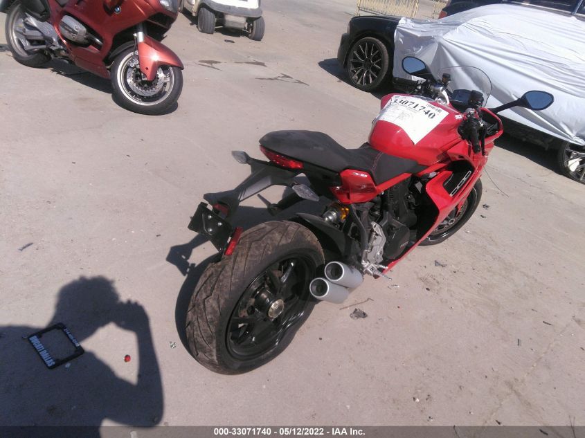 2022 DUCATI SUPERSPORT ZDMVABDS6NB003012
