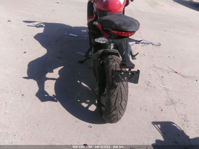 2022 DUCATI SUPERSPORT ZDMVABDS6NB003012