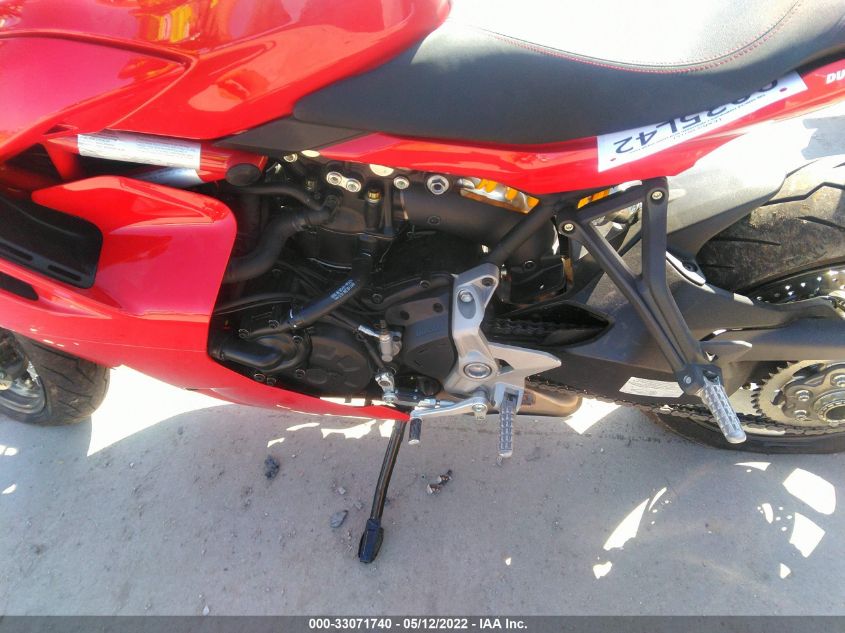 2022 DUCATI SUPERSPORT ZDMVABDS6NB003012