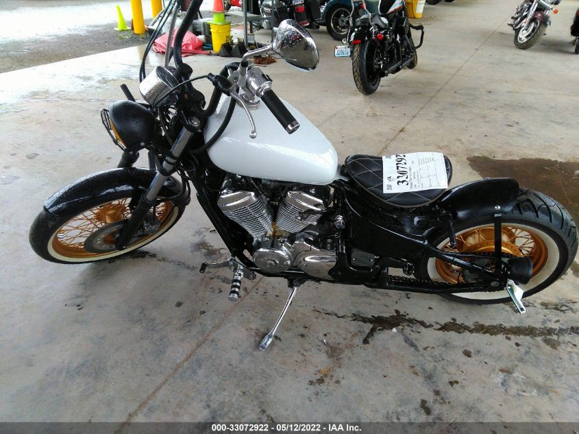 2001 HONDA VT600 CD JH2PC213X1M210942