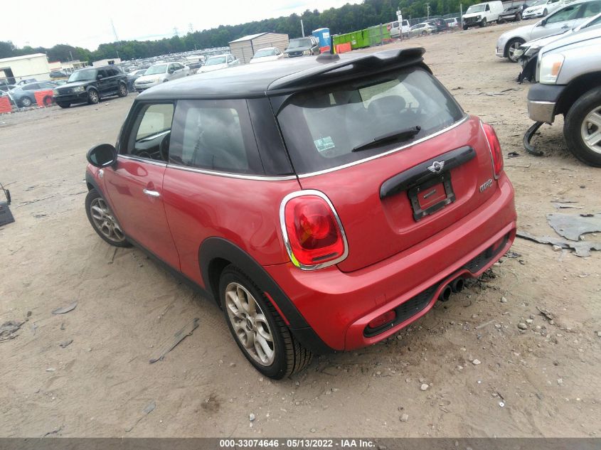2015 MINI COOPER HARDTOP S WMWXP7C53F2A58742