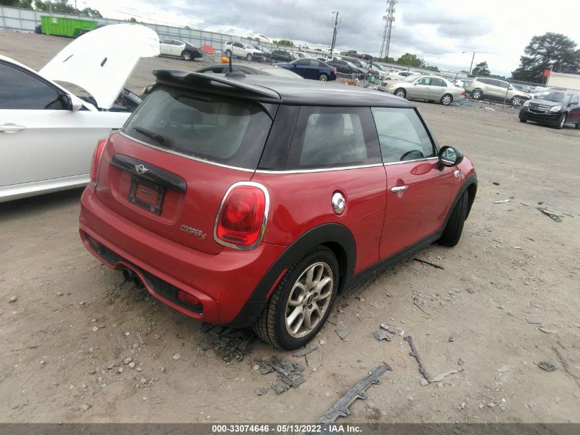 2015 MINI COOPER HARDTOP S WMWXP7C53F2A58742