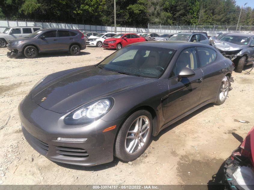 2015 PORSCHE PANAMERA 2/4 WP0AA2A74FL007095