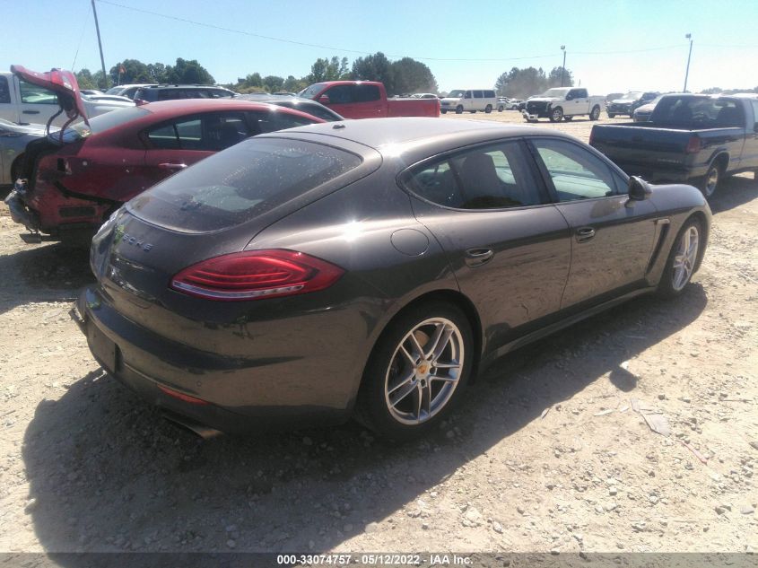 2015 PORSCHE PANAMERA 2/4 WP0AA2A74FL007095