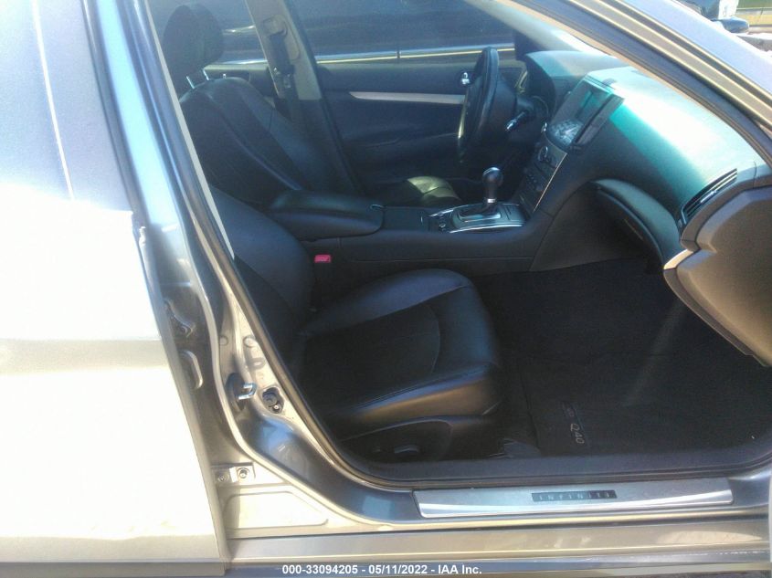 2015 INFINITI Q40 JN1CV6AR4FM650484