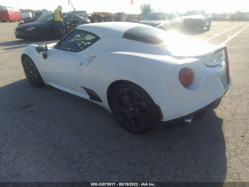 2015 ALFA ROMEO 4C ZARBAAA46FM161618
