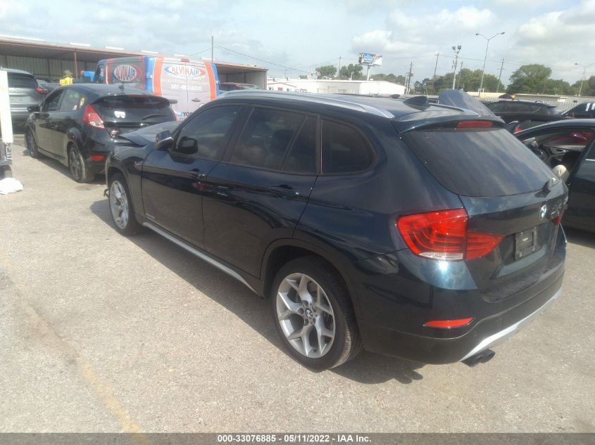 2015 BMW X1 XDRIVE35I WBAVM5C58FVV95137