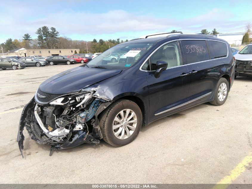 2018 CHRYSLER PACIFICA TOURING L 2C4RC1BG1JR156926