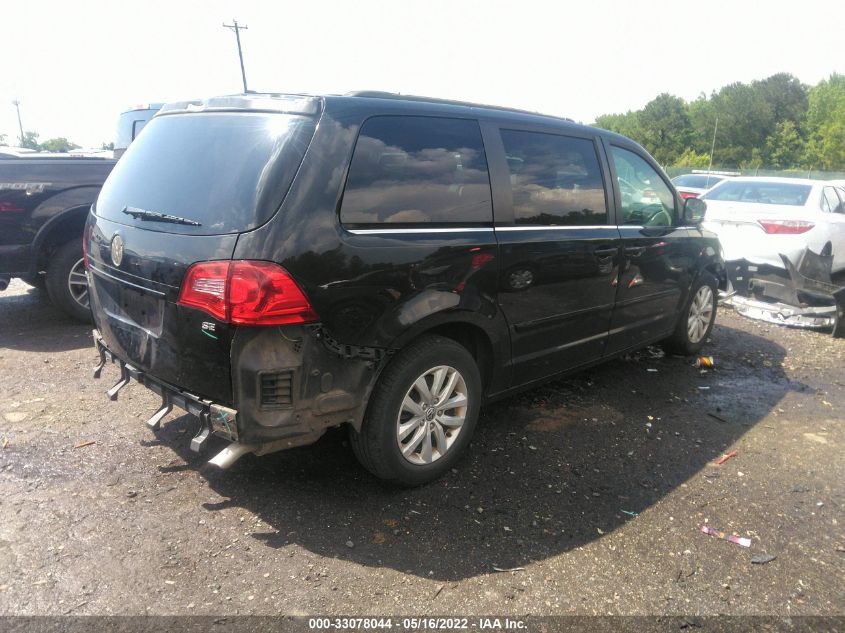 2014 VOLKSWAGEN ROUTAN SE W/RSE & NAVIGATION 2C4RVABG0ER134724