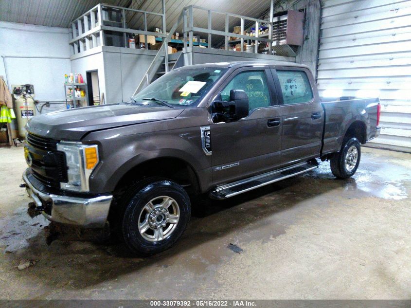 2017 FORD SUPER DUTY F-250 SRW LARIAT/PLATINUM 1FT7W2BT6HEB26779