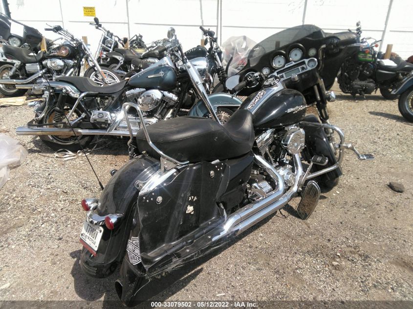 2010 HARLEY-DAVIDSON FLHX 1HD1KB413AB672376