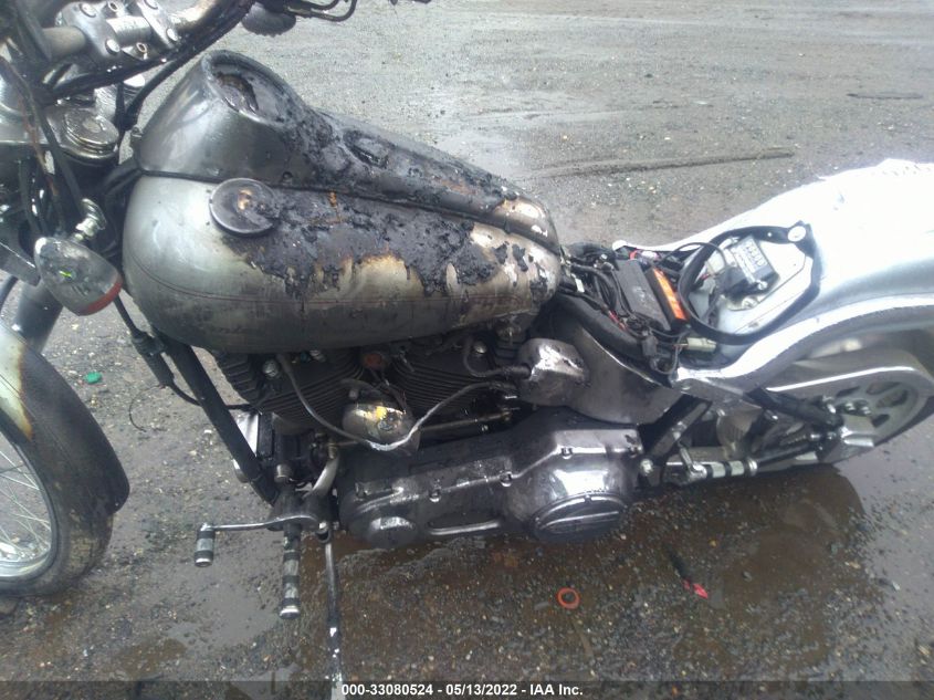 2000 HARLEY-DAVIDSON FXSTD 1HD1BSY27YY055122