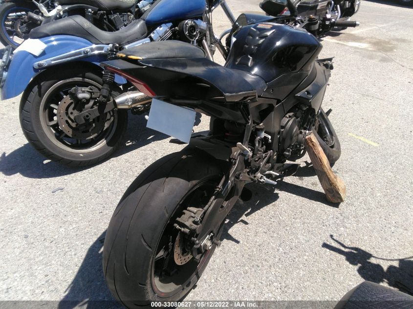 2018 YAMAHA YZFR1 C JYARN39Y4JA001744