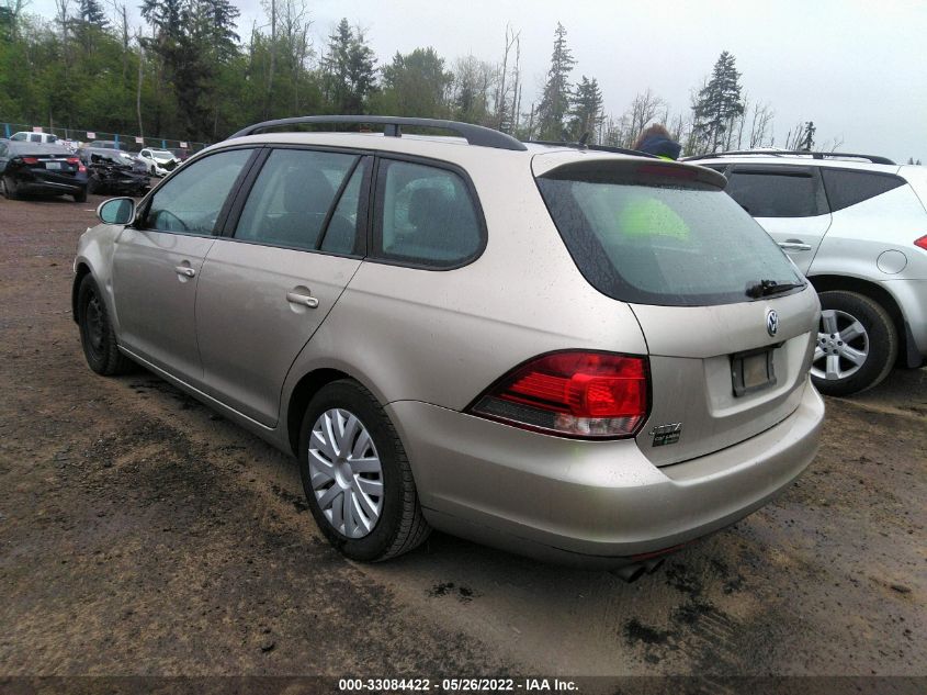 2013 VOLKSWAGEN JETTA SPORTWAGEN S/SE 3VWPP7AJ1DM618759