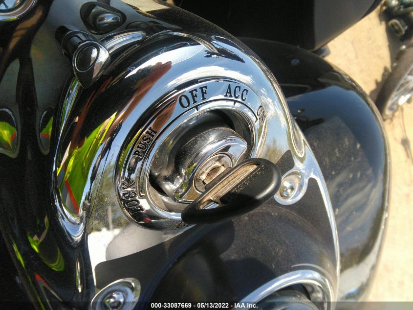 2017 KAWASAKI VN1700 B JKBVNRB11HA014051