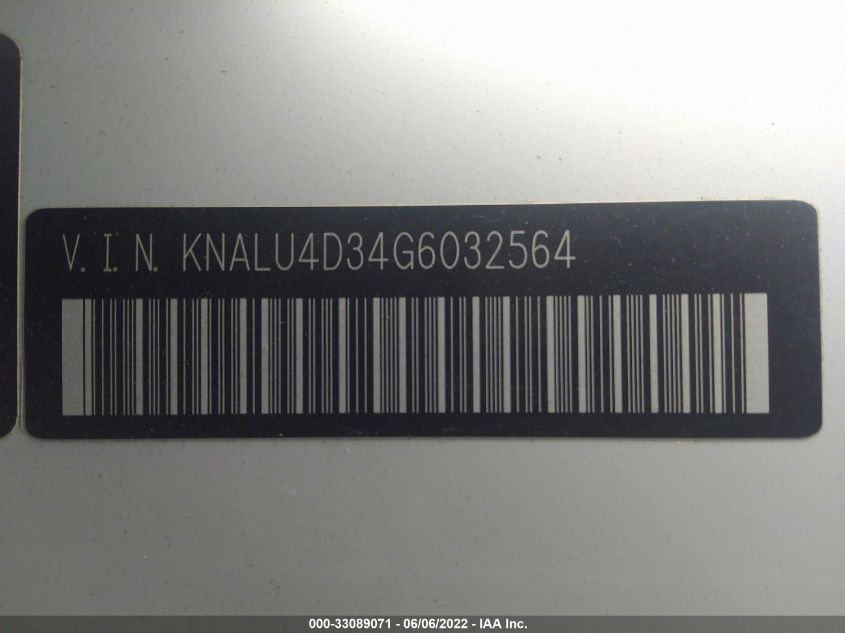 2016 KIA K900 LUXURY KNALU4D34G6032564