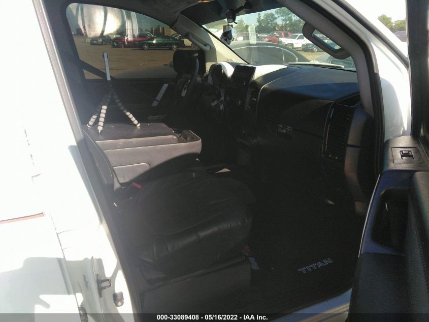 2013 NISSAN TITAN SV 1N6AA0EK3DN303226