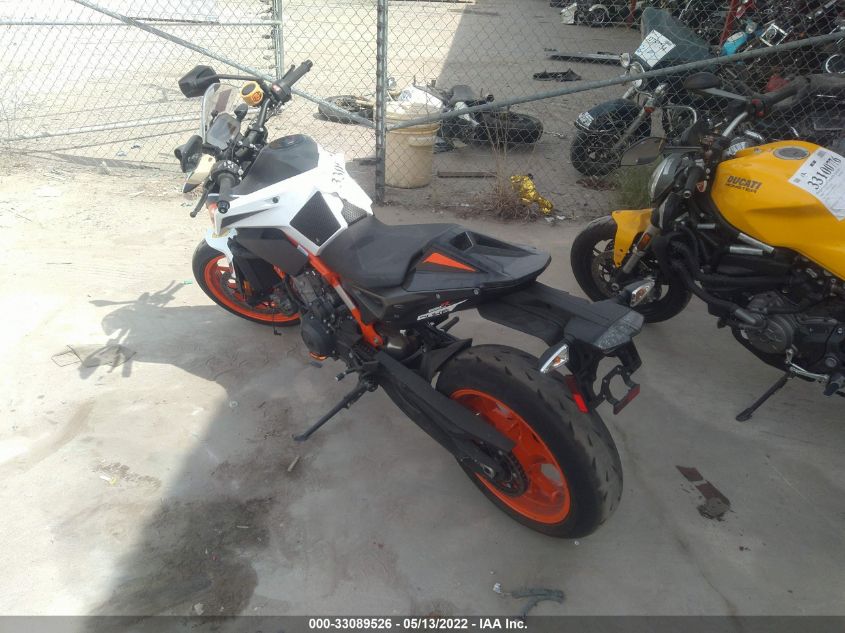 2021 KTM 890 DUKE R VBKTU9401MM811044