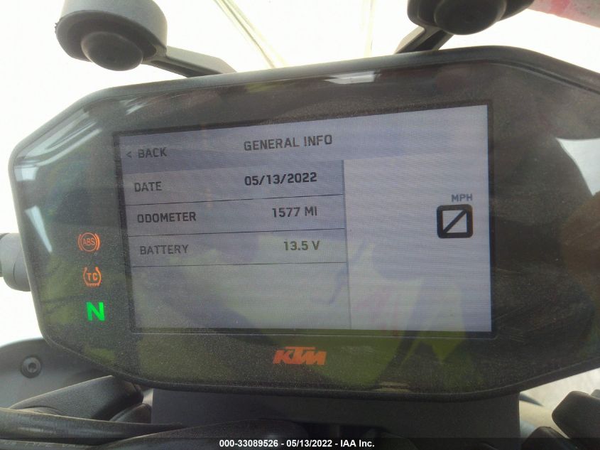 2021 KTM 890 DUKE R VBKTU9401MM811044