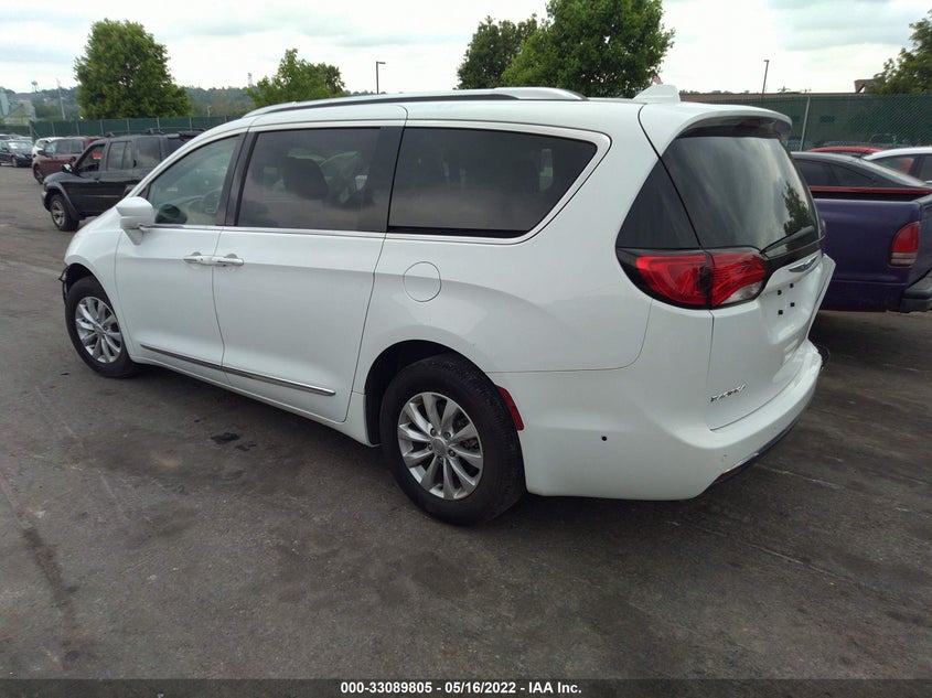 VIN 2C4RC1BG3JR354956 2018 CHRYSLER PACIFICA TOURING L