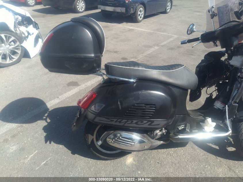 2013 VESPA GTS 300 SUPER ZAPM459L5D5801787
