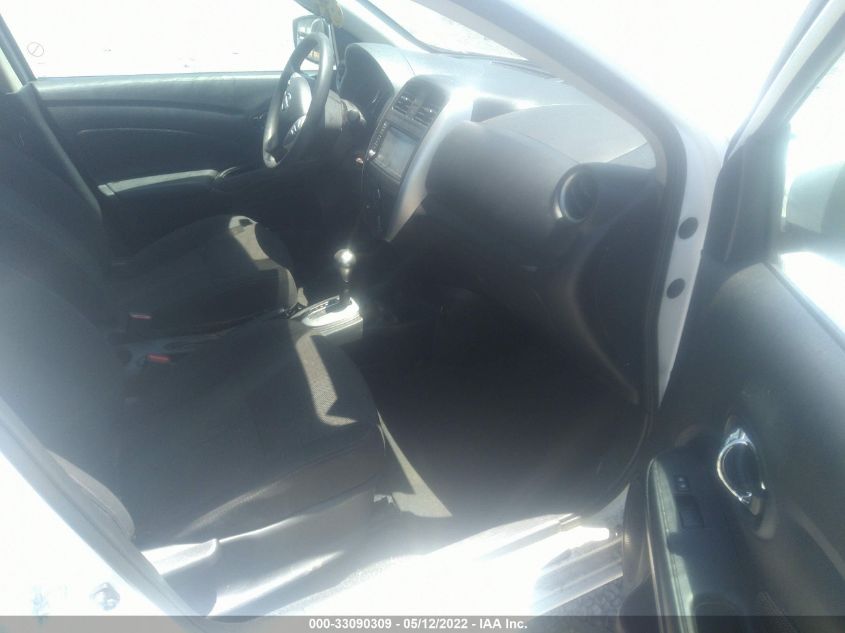 2019 NISSAN VERSA SEDAN SV 3N1CN7AP9KL827636