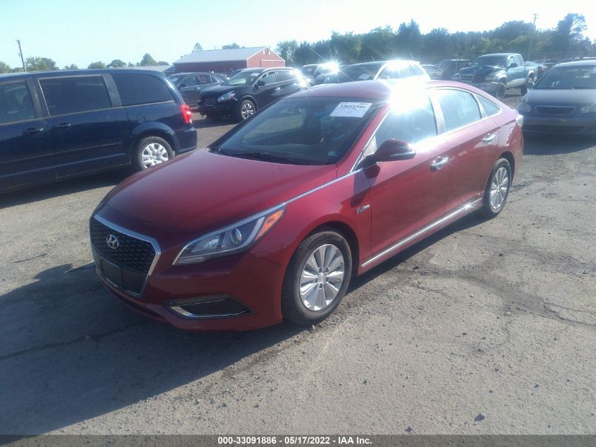 2016 HYUNDAI SONATA HYBRID SE KMHE24L10GA011186