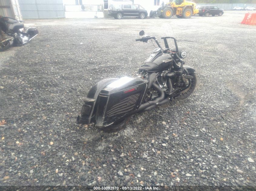 2017 HARLEY-DAVIDSON FLHRXS 1HD1KVC28HB683718