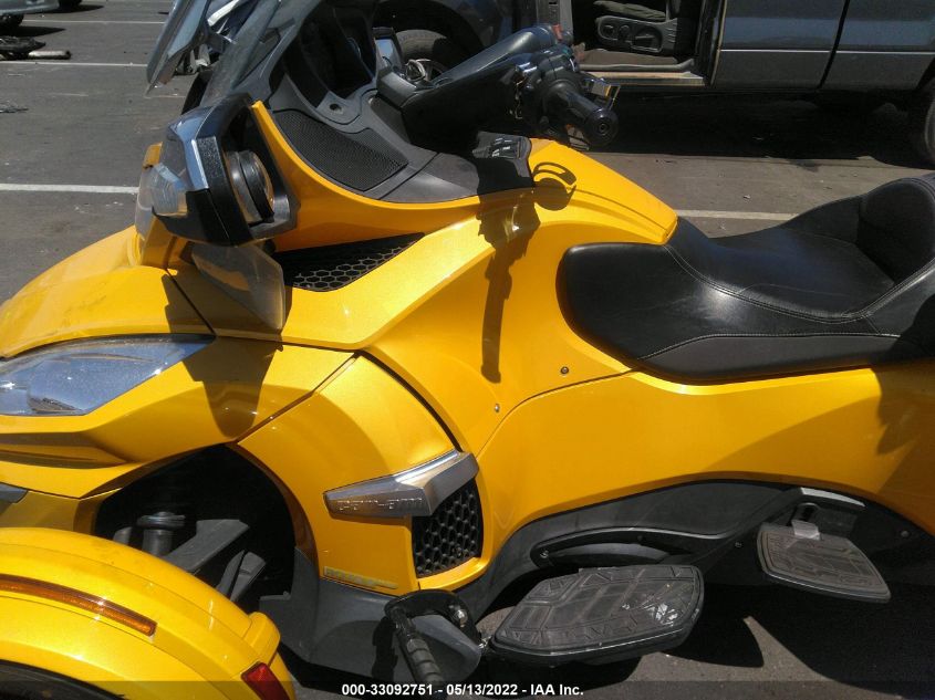 2014 CAN-AM SPYDER ROADSTER RT/RTS/RT LIMITED 2BXNBDD1XEV002935