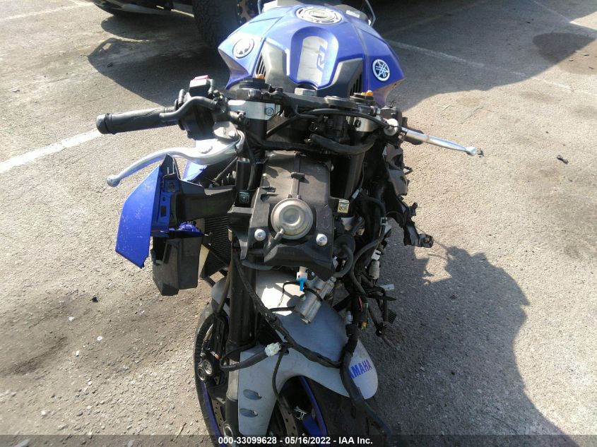 2020 YAMAHA YZFR1 JYARN66Y7LA000449