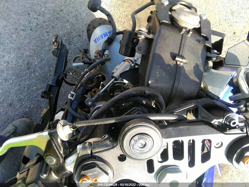 2020 YAMAHA YZFR1 JYARN66Y7LA000449