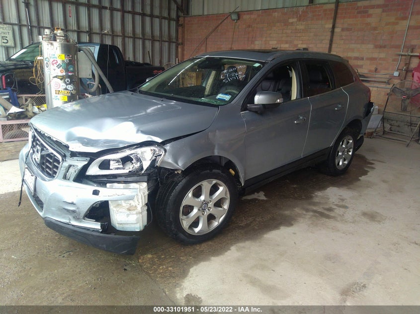 2013 VOLVO XC60 VIN: YV4940DZ9D2375591