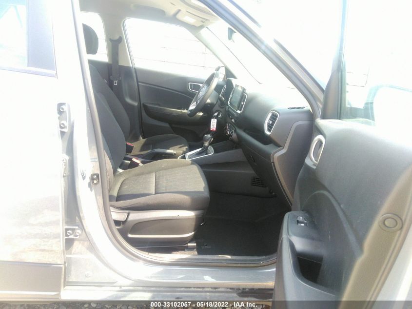 2021 HYUNDAI VENUE SE KMHRB8A37MU116718