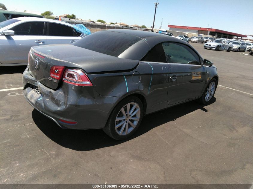 2015 VOLKSWAGEN EOS KOMFORT WVWBW8AH9FV004585