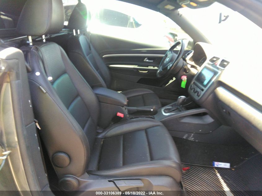 2015 VOLKSWAGEN EOS KOMFORT WVWBW8AH9FV004585