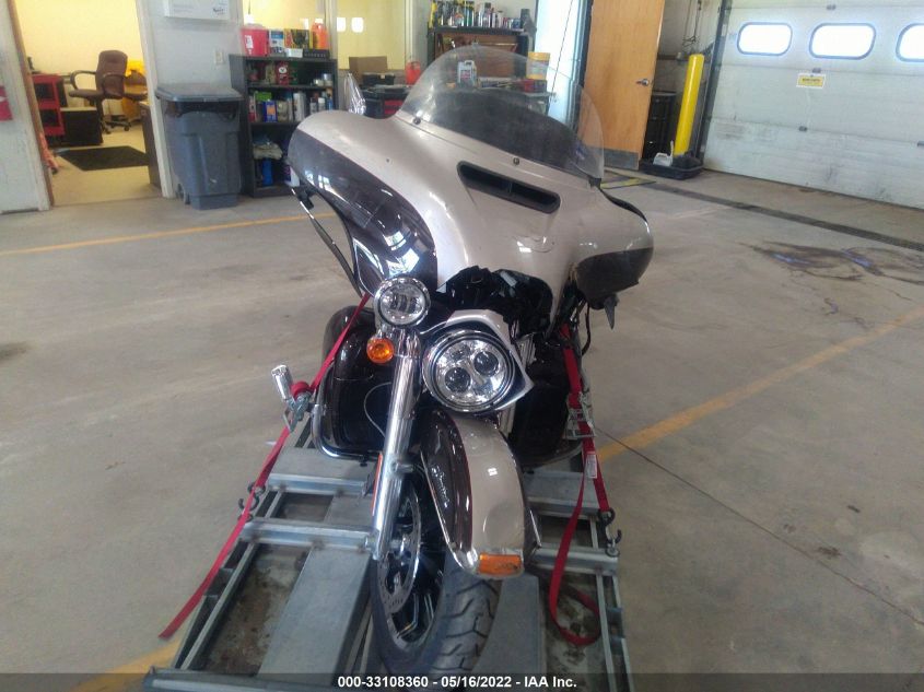 2018 HARLEY-DAVIDSON FLHTK ULTRA LIMITED 1HD1KED1XJB675003