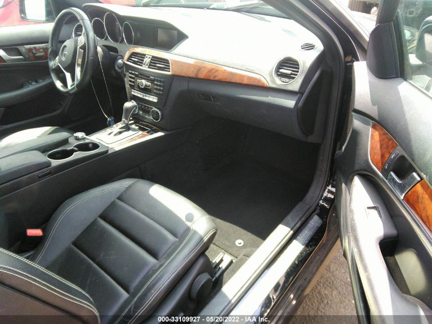 2014 MERCEDES-BENZ C-CLASS C 250 WDDGJ4HB3EG179082