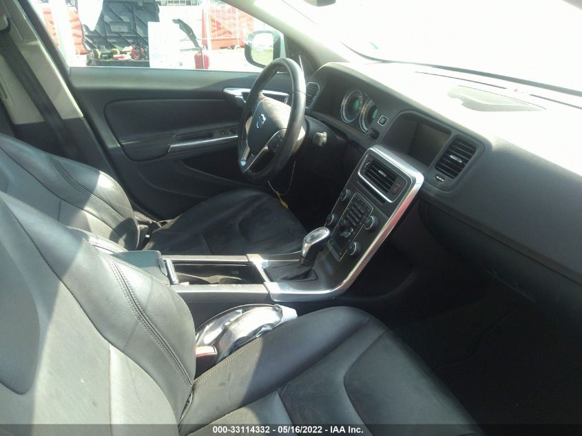 2013 VOLVO S60 T5 YV1612FS1D2180878