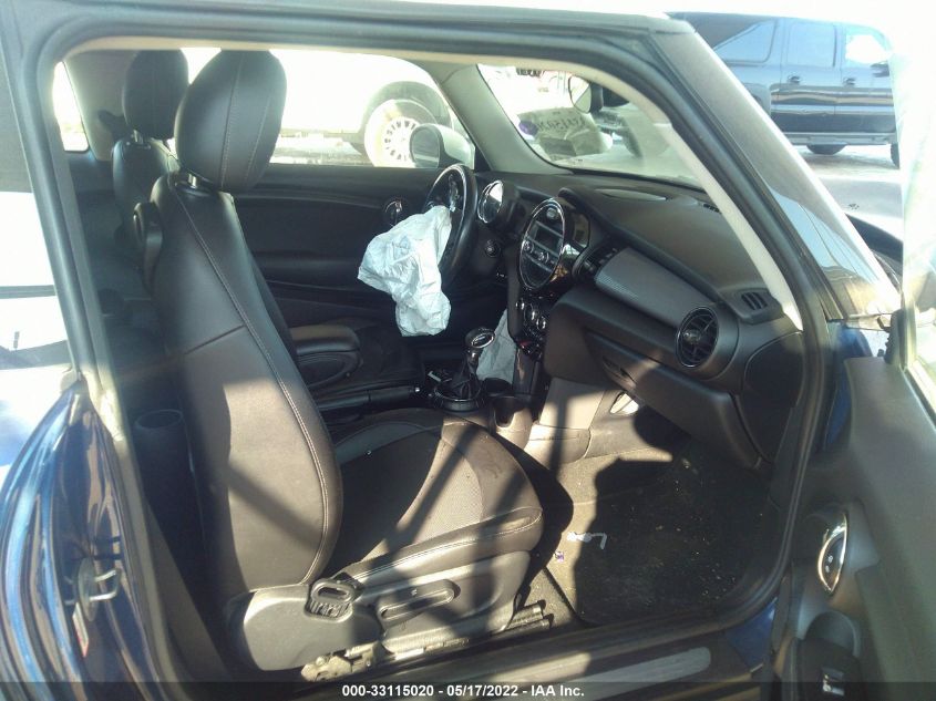 2015 MINI COOPER HARDTOP WMWXM5C56FT938533