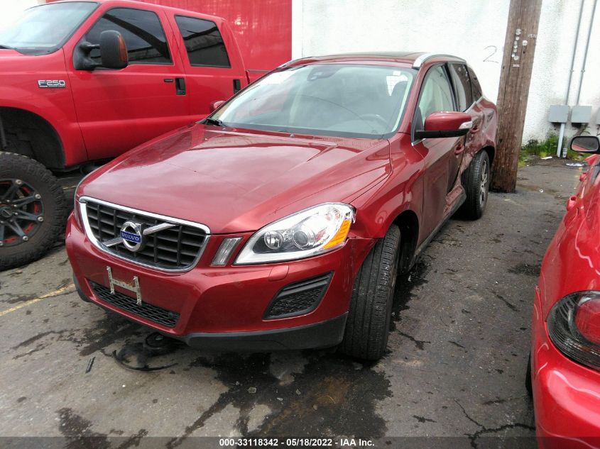 2013 VOLVO XC60 T6 YV4902DZ5D2446602