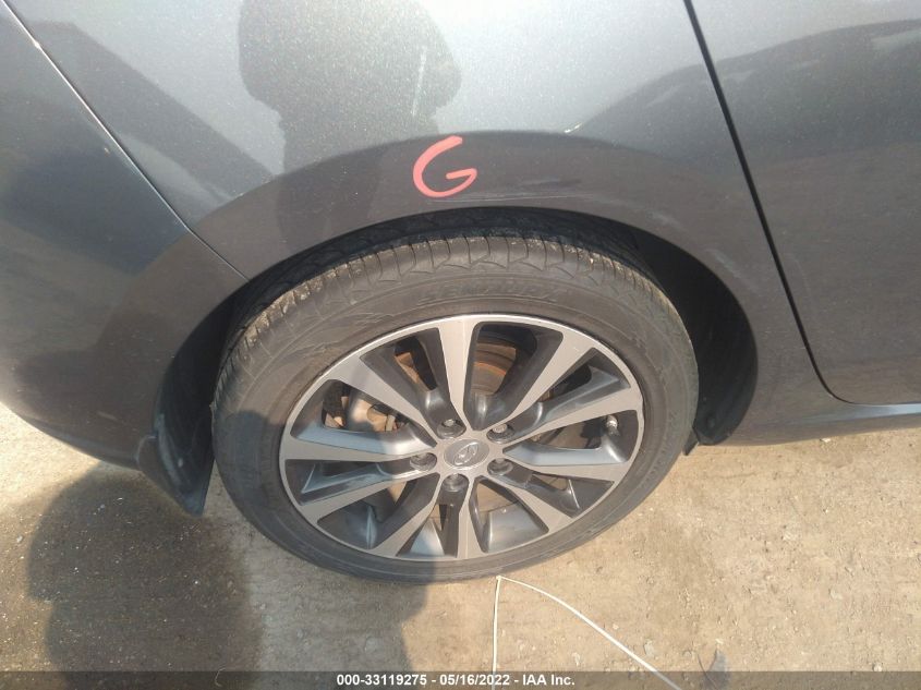 2018 HYUNDAI ELANTRA GT KMHH35LE6JU039857