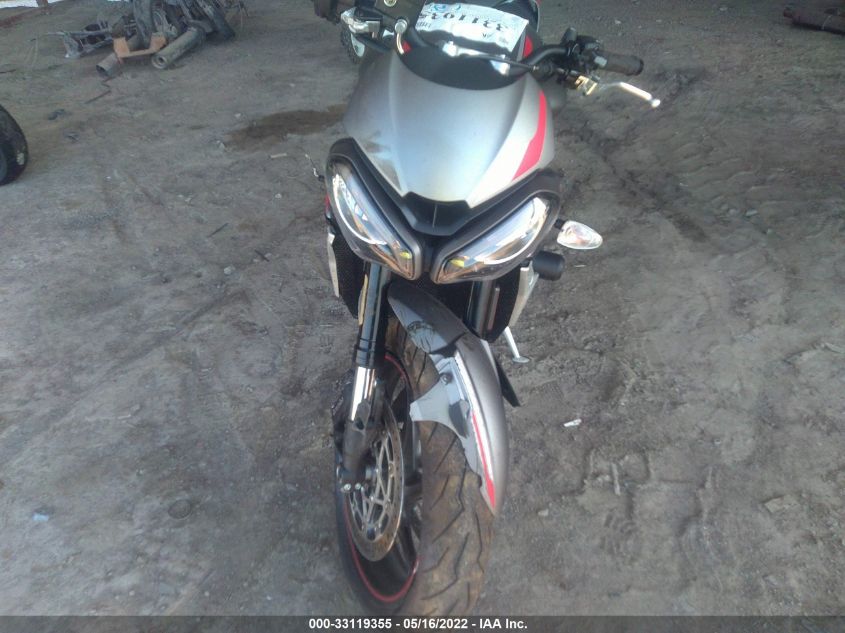 2022 TRIUMPH MOTORCYCLE STREET TRIPLE R SMTA534D2NTAW2997