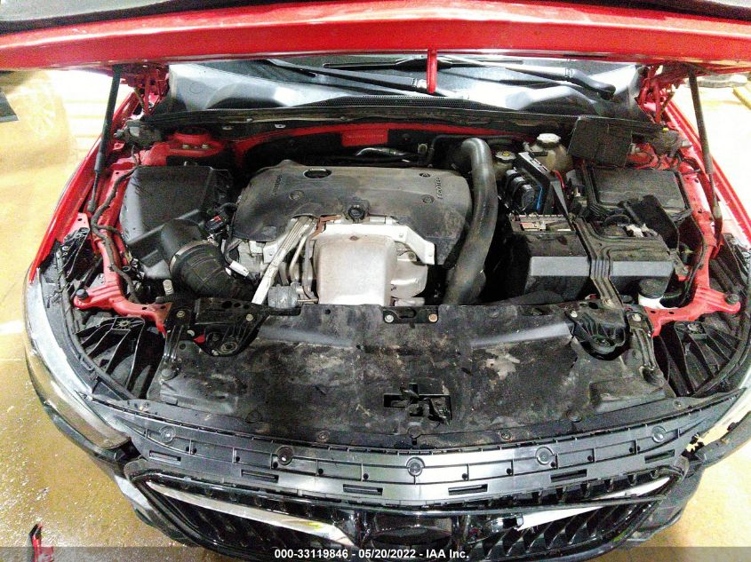 2018 BUICK REGAL TOURX ESSENCE W04GV8SXXJ1076159