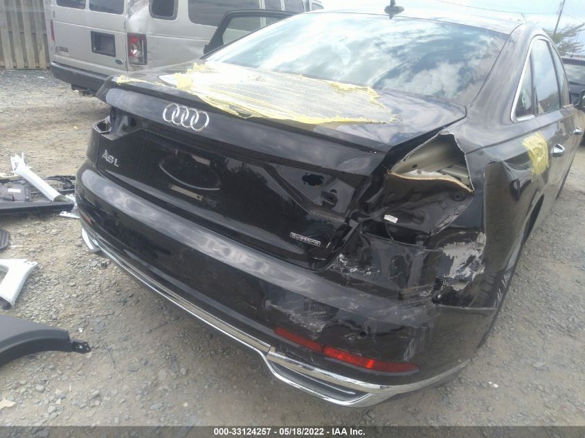 2019 AUDI A8 WAU8DAF86KN008357