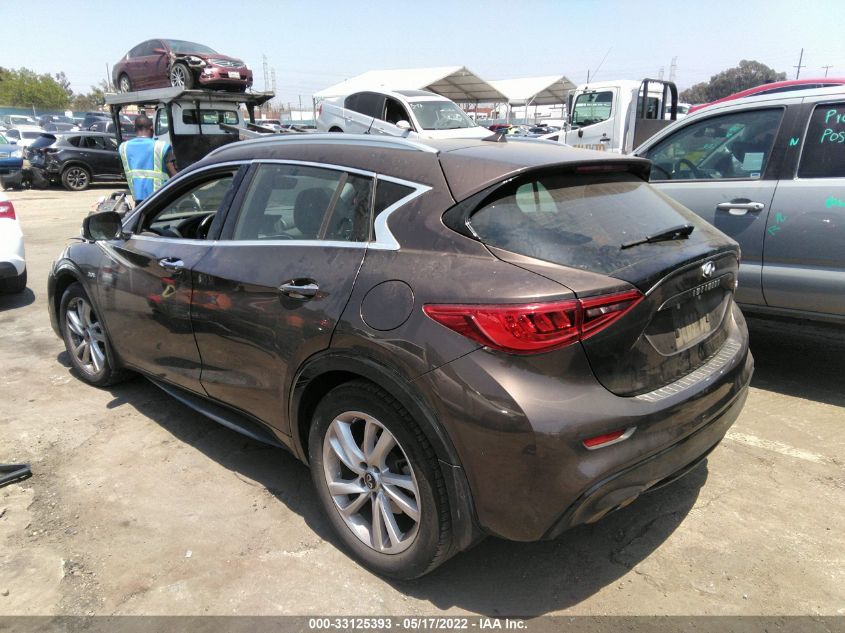 2018 INFINITI QX30 PREMIUM SJKCH5CP7JA057056